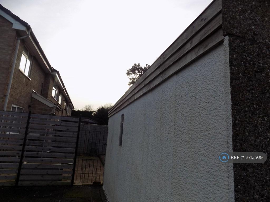 Second Entrance To Garden (Wheelbarrow Friendly)
