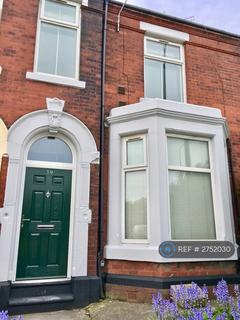 1 bedroom in a house share to rent, Manchester Road, Ashton-Under-Lyne, OL7