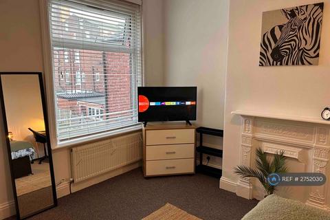 undefined, Manchester Road, Ashton-Under-Lyne, OL7