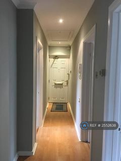2 bedroom flat to rent, George Street, Wakefield, WF1