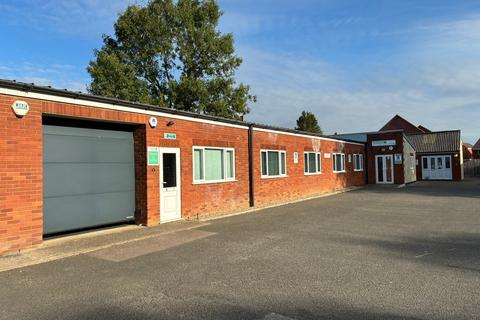 Industrial unit to rent, Towcester Rd Milton Keynes MK19 6AN