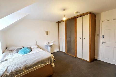 undefined, Room 3