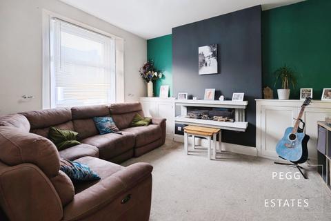 4 bedroom terraced house for sale, Hoxton Road, Torquay