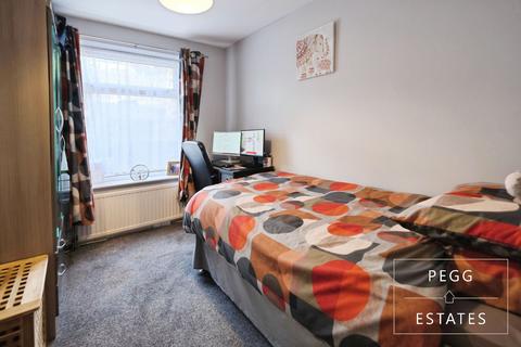 2 bedroom flat for sale, Langdon Road, Paignton