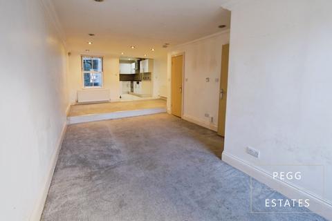 2 bedroom end of terrace house for sale, Waterloo Road, Torquay
