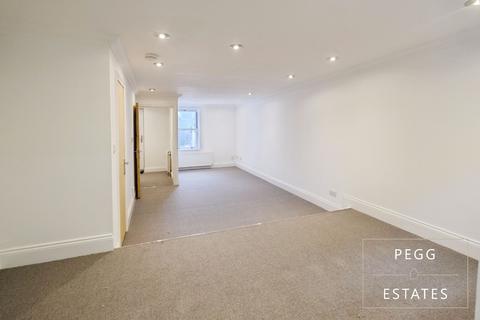 2 bedroom end of terrace house for sale, Waterloo Road, Torquay