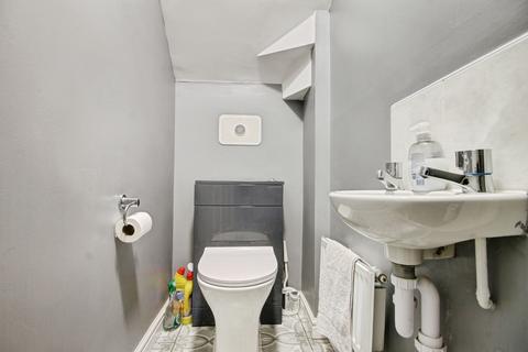 3 bedroom semi-detached house for sale, Lockwood Avenue, Birtley, Chester Le Street, DH3