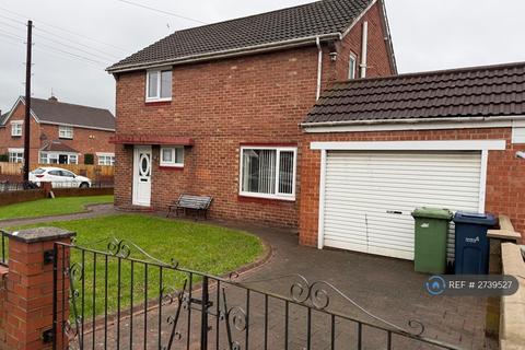 3 bedroom semi-detached house to rent, Cullercoats Road, Sunderland, SR5