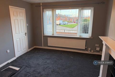 3 bedroom semi-detached house to rent, Cullercoats Road, Sunderland, SR5