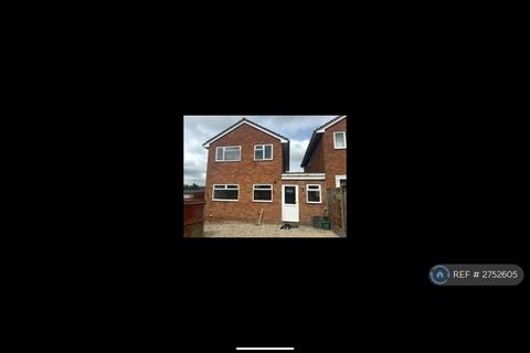 3 bedroom detached house to rent - Kerstin Close, Cheltenham, GL50