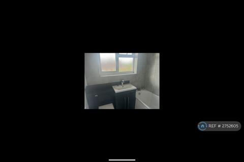 3 bedroom detached house to rent, Kerstin Close, Cheltenham, GL50