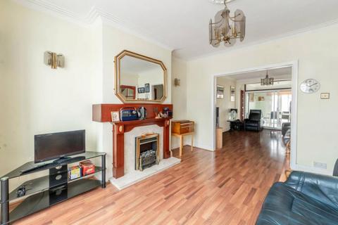 5 bedroom semi-detached house for sale, Portland Crescent, Greater London, HA7