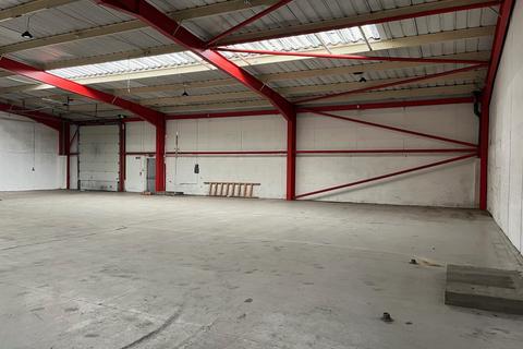 Warehouse to rent, Peverel Dr Milton Keynes MK1 1NW
