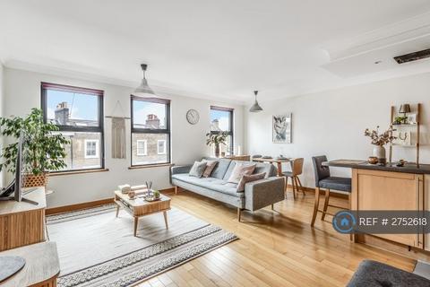 1 bedroom flat to rent, Altair Court, London, N1