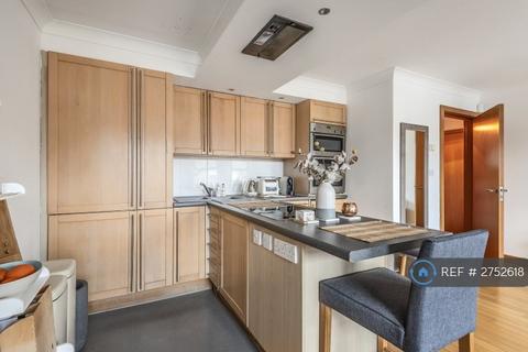 1 bedroom flat to rent, Altair Court, London, N1