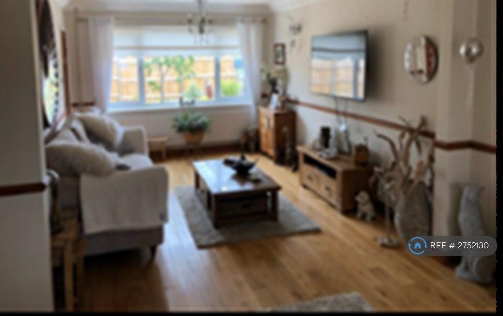 Living Room Lounge