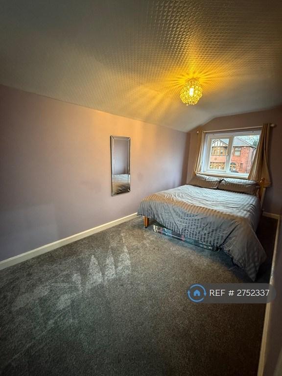 Upstairs Bedroom 1