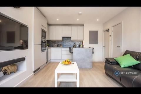 4 bedroom detached house to rent, King Street, Lancaster, LA1