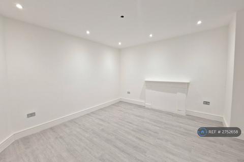 2 bedroom flat to rent, Perham Road, London, W14