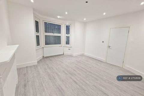 2 bedroom flat to rent, Perham Road, London, W14