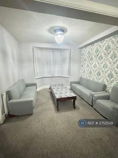 3 bedroom terraced house to rent, Percy Road, Leicester, LE2