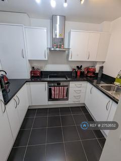 2 bedroom flat to rent, Lincoln Lodge, London, SW14