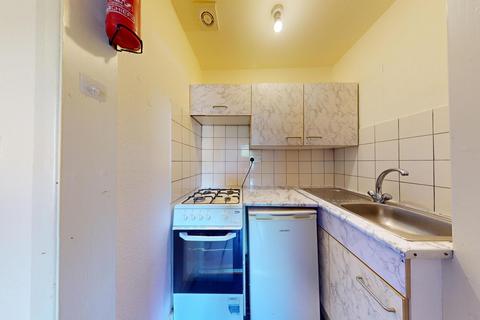 Flat share to rent, Cranhurst Road