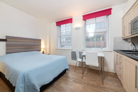 Studio to rent, East Passage, Barbican, London, EC1A