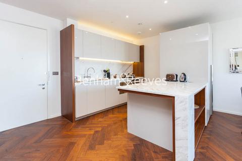 2 bedroom apartment to rent, Ambassador Building, Nine Elms SW11