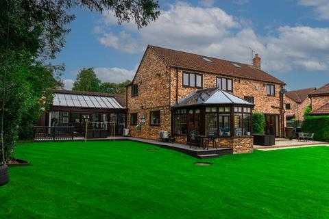 4 bedroom detached house for sale, Rosemount Grange, Hessle, HU13