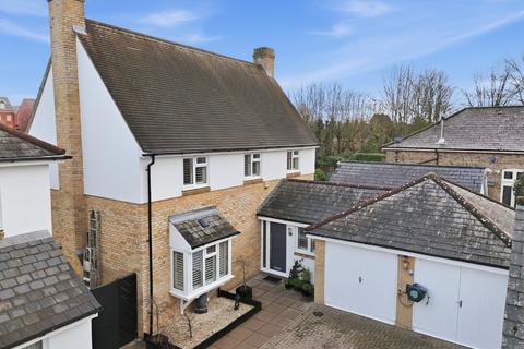 undefined, Old Road, Harlow, Essex, CM17
