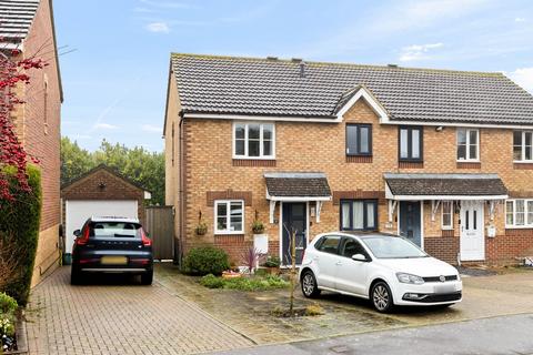 Gray Close, Hawkinge, Hawkinge, CT18
