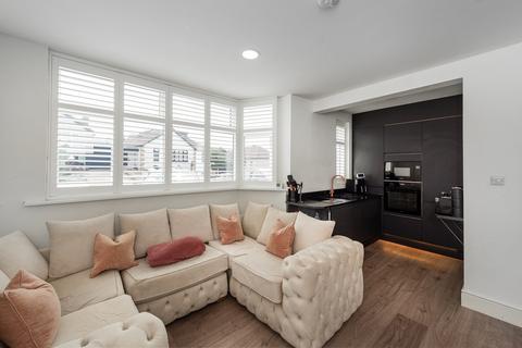 Highfield Avenue, Erith, DA8