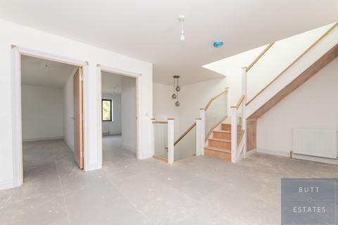 4 bedroom detached house for sale, Exeter EX5