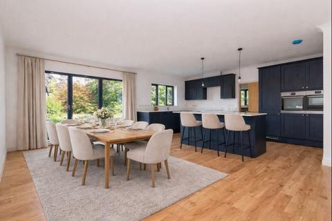 4 bedroom detached house for sale, Exeter EX5