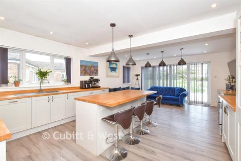 5 bedroom semi-detached bungalow for sale, Timberlea Close, Ashington RH20