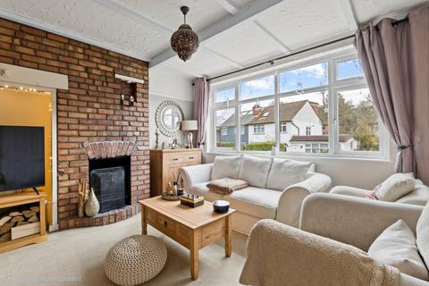4 bedroom semi-detached house for sale, Johns Walk, Whyteleafe, CR3