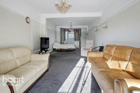 undefined, Chaseville Park Road, London