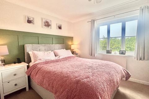 2 bedroom end of terrace house for sale, Gray Close, Folkestone CT18