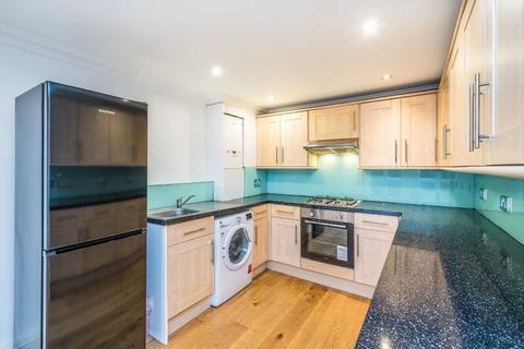 3 bedroom flat for sale, Palace Road, London SW2