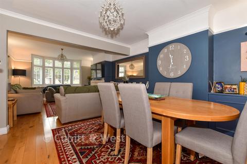 3 bedroom detached house for sale, Orpin Road, Merstham RH1