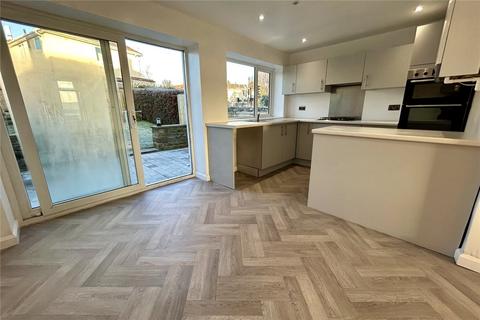 2 bedroom terraced house for sale, Oak Road, Bradley, Huddersfield, West Yorkshire, HD2