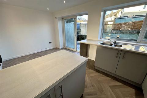 2 bedroom terraced house for sale, Oak Road, Bradley, Huddersfield, West Yorkshire, HD2