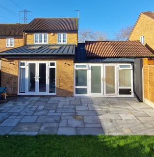 3 bedroom detached house for sale, Benedictine Gate, Waltham Cross, EN8