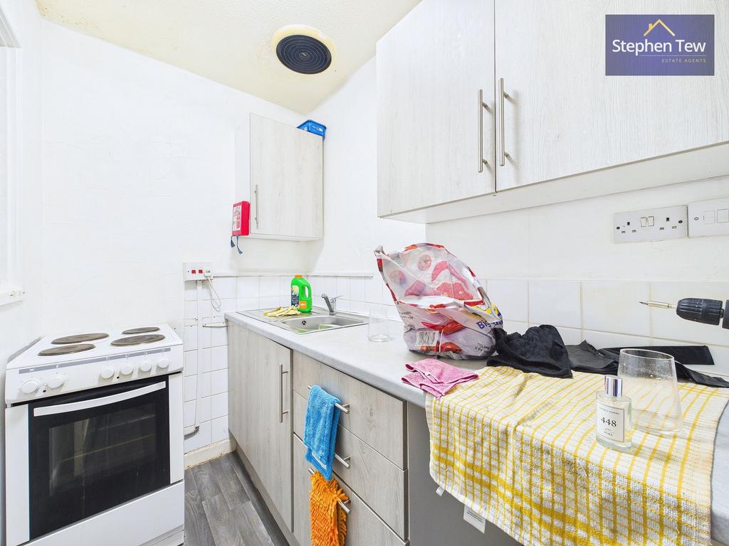 Flat 1 - Kitchen
