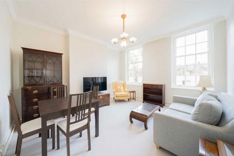 3 bedroom flat to rent, Holland Street, London W8