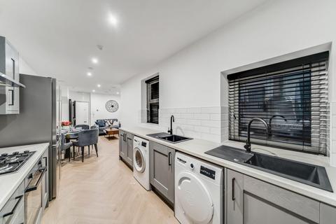 6 bedroom house to rent, Leopold Road, Liverpool L7