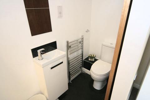 1 bedroom in a house share to rent, Great Western Road, Gloucester GL1