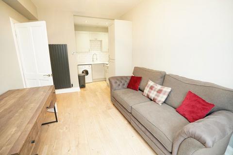 1 bedroom flat to rent, Watson Crescent, Fountainbridge, Edinburgh