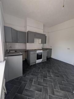 2 bedroom apartment to rent, Grove Road, Stoke-On-Trent